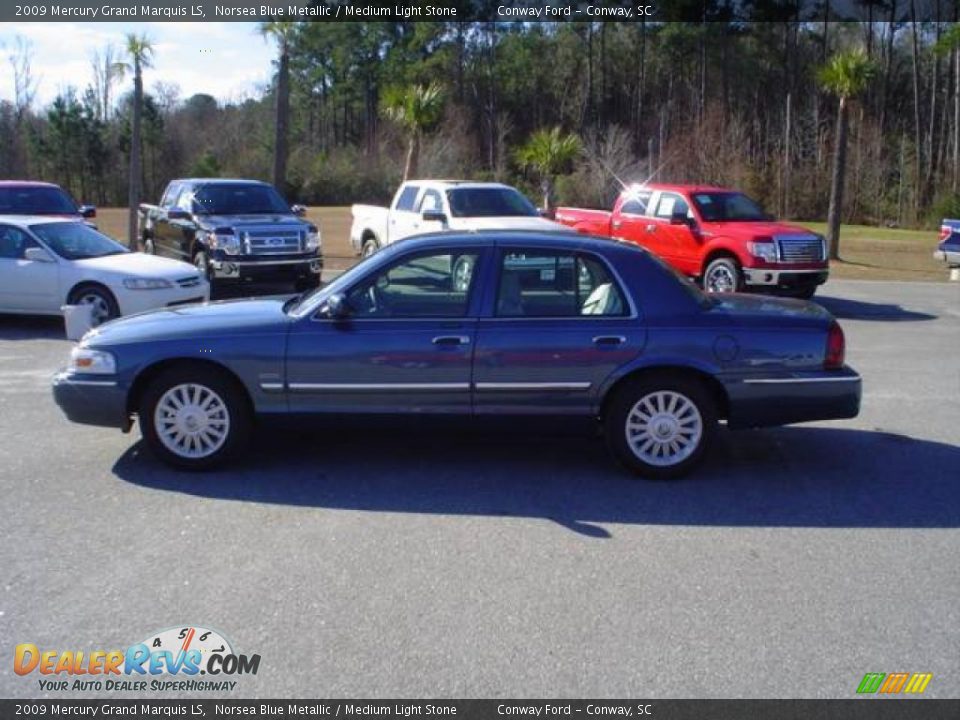 2009 Mercury Grand Marquis LS Norsea Blue Metallic / Medium Light Stone Photo #8