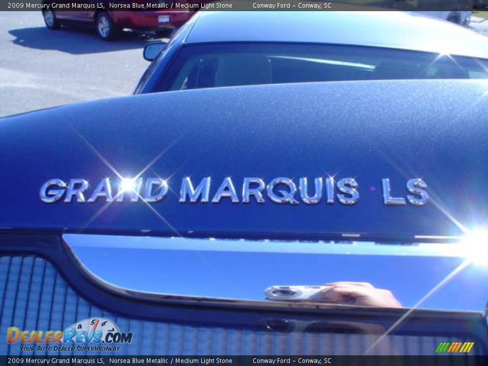 2009 Mercury Grand Marquis LS Norsea Blue Metallic / Medium Light Stone Photo #13