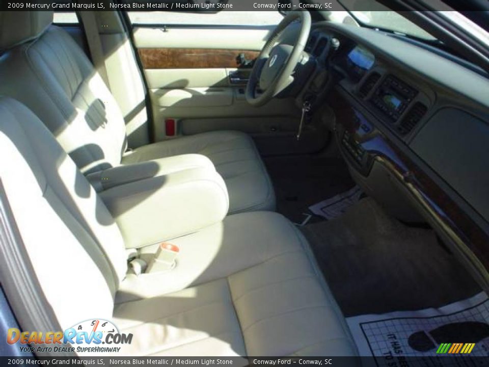 2009 Mercury Grand Marquis LS Norsea Blue Metallic / Medium Light Stone Photo #17