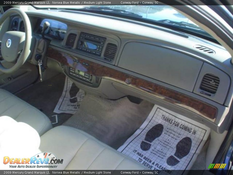 2009 Mercury Grand Marquis LS Norsea Blue Metallic / Medium Light Stone Photo #18