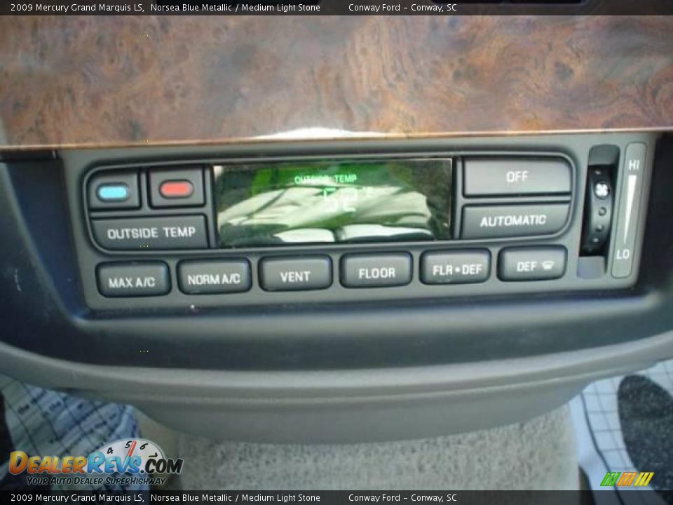 2009 Mercury Grand Marquis LS Norsea Blue Metallic / Medium Light Stone Photo #25