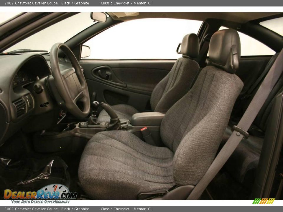 2002 Chevrolet Cavalier Coupe Black / Graphite Photo #8