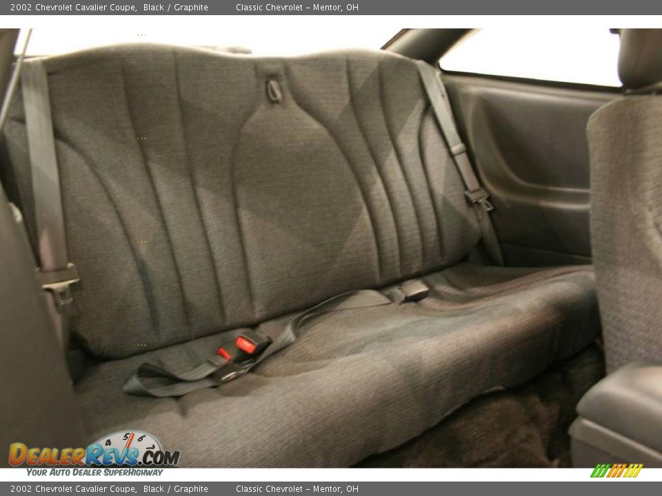 2002 Chevrolet Cavalier Coupe Black / Graphite Photo #15