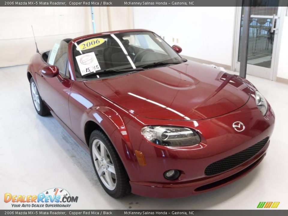 2006 Mazda MX-5 Miata Roadster Copper Red Mica / Black Photo #5