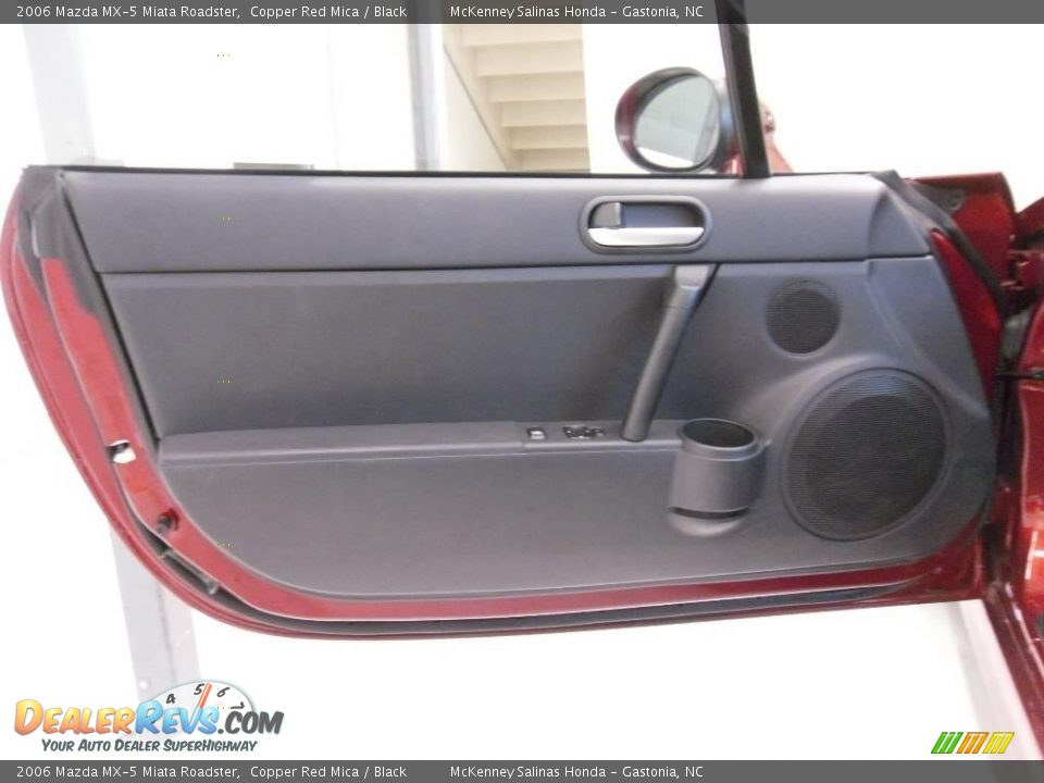 2006 Mazda MX-5 Miata Roadster Copper Red Mica / Black Photo #7