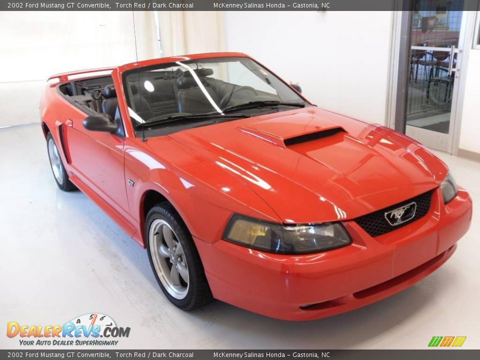 2002 Ford Mustang GT Convertible Torch Red / Dark Charcoal Photo #5