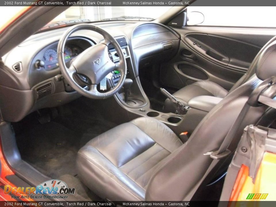 2002 Ford Mustang GT Convertible Torch Red / Dark Charcoal Photo #14