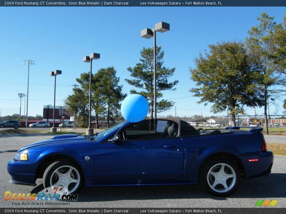 2004 Ford Mustang GT Convertible Sonic Blue Metallic / Dark Charcoal Photo #13