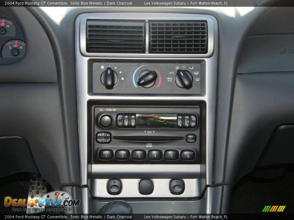 2004 Ford Mustang GT Convertible Sonic Blue Metallic / Dark Charcoal Photo #25