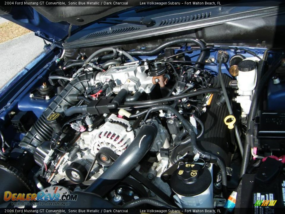 2004 Ford Mustang GT Convertible Sonic Blue Metallic / Dark Charcoal Photo #30