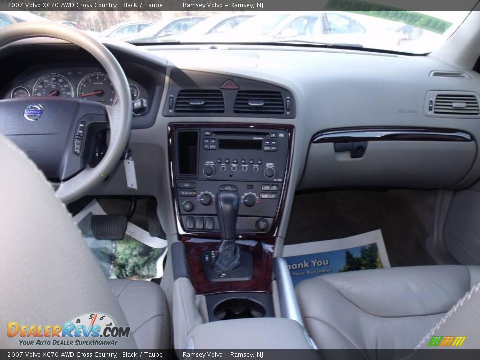 2007 Volvo XC70 AWD Cross Country Black / Taupe Photo #10