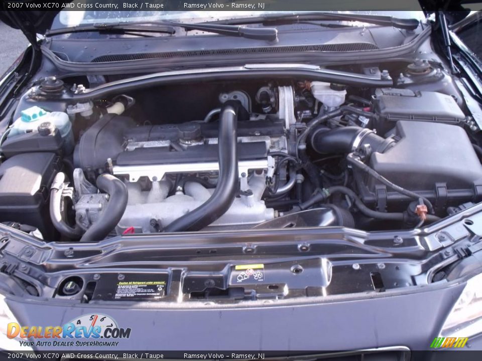 2007 Volvo XC70 AWD Cross Country Black / Taupe Photo #18