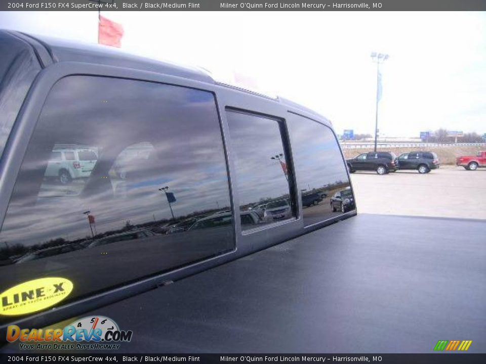 2004 Ford F150 FX4 SuperCrew 4x4 Black / Black/Medium Flint Photo #15