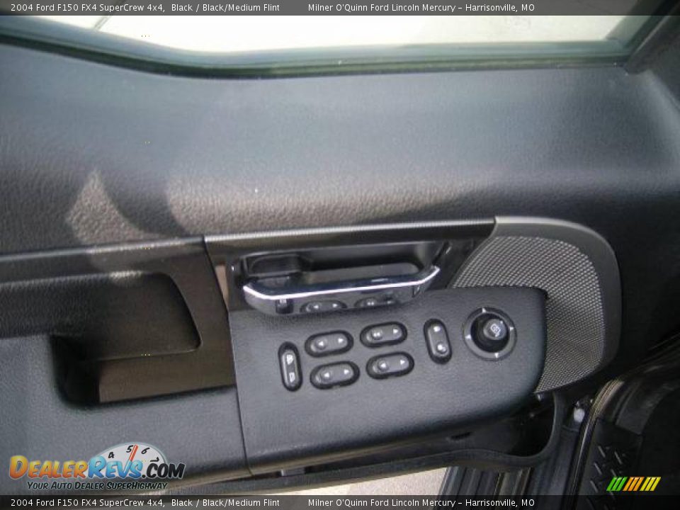 2004 Ford F150 FX4 SuperCrew 4x4 Black / Black/Medium Flint Photo #25