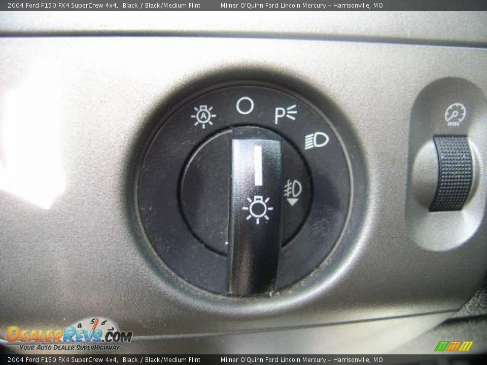 2004 Ford F150 FX4 SuperCrew 4x4 Black / Black/Medium Flint Photo #27