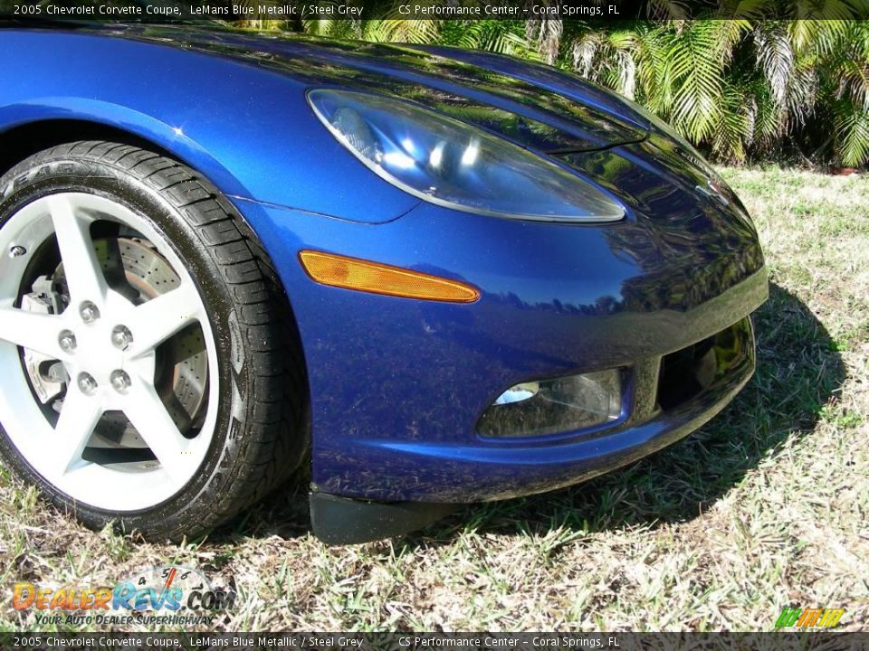 2005 Chevrolet Corvette Coupe LeMans Blue Metallic / Steel Grey Photo #15