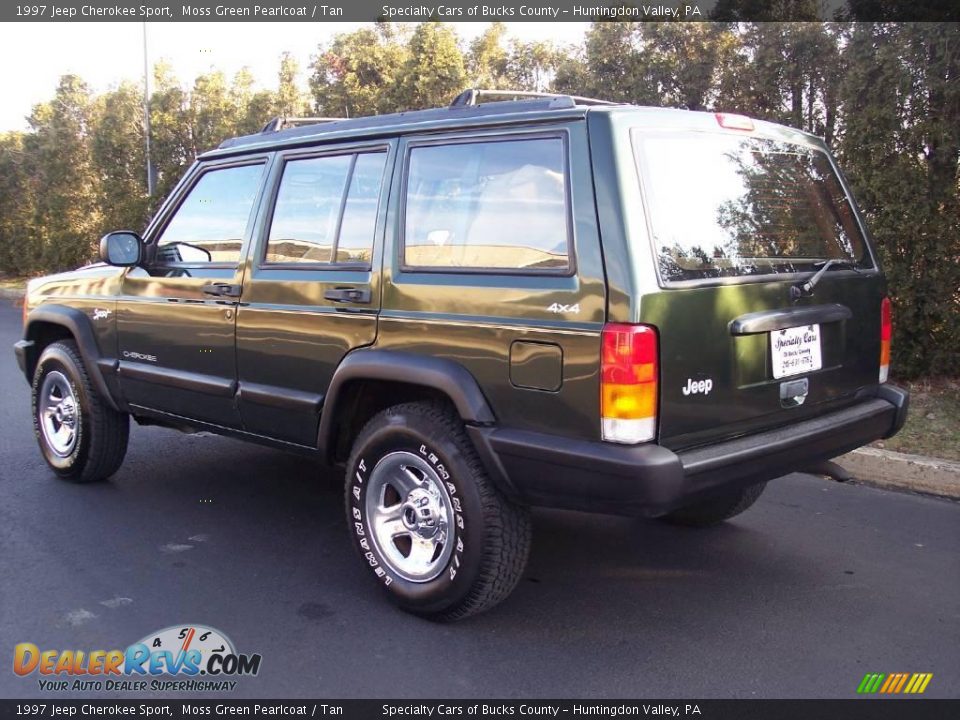 1997 Jeep Cherokee Sport Moss Green Pearlcoat / Tan Photo #7