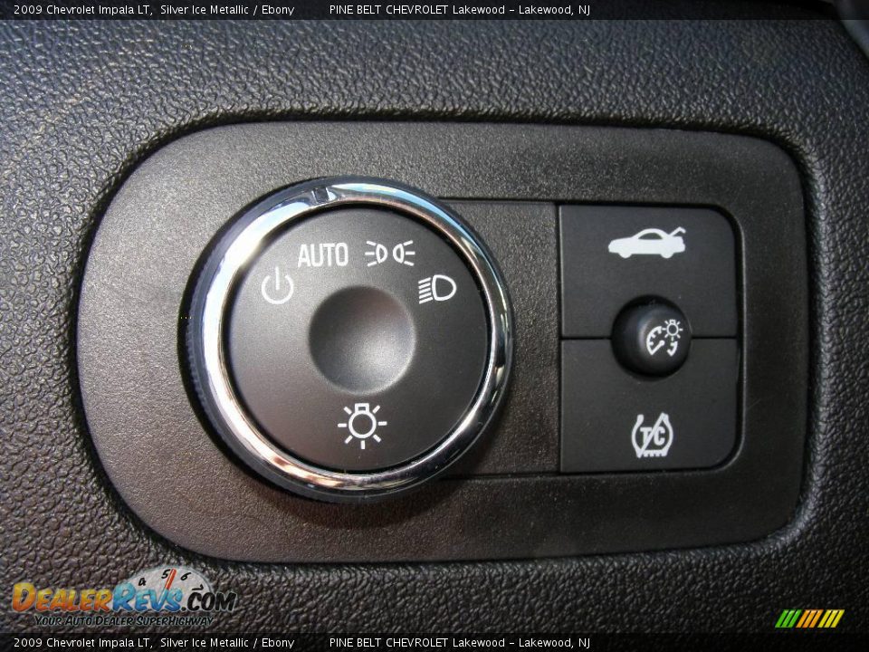 2009 Chevrolet Impala LT Silver Ice Metallic / Ebony Photo #12