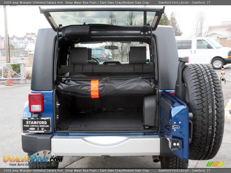 2009 Jeep Wrangler Unlimited Sahara 4x4 Deep Water Blue Pearl / Dark Slate Gray/Medium Slate Gray Photo #7