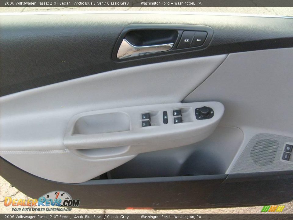 2006 Volkswagen Passat 2.0T Sedan Arctic Blue Silver / Classic Grey Photo #13