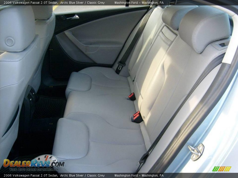 2006 Volkswagen Passat 2.0T Sedan Arctic Blue Silver / Classic Grey Photo #14