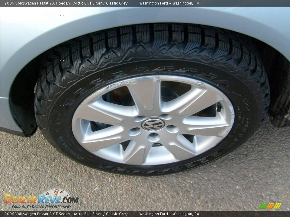 2006 Volkswagen Passat 2.0T Sedan Arctic Blue Silver / Classic Grey Photo #19