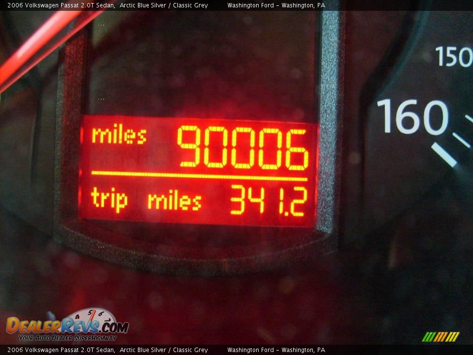 2006 Volkswagen Passat 2.0T Sedan Arctic Blue Silver / Classic Grey Photo #20