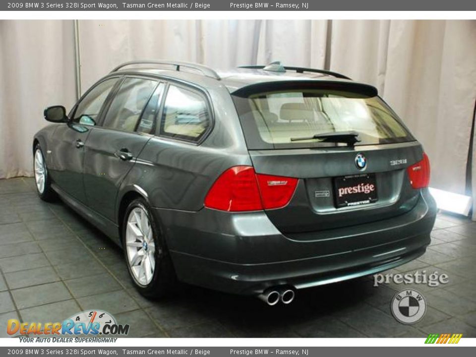 2009 BMW 3 Series 328i Sport Wagon Tasman Green Metallic / Beige Photo #3
