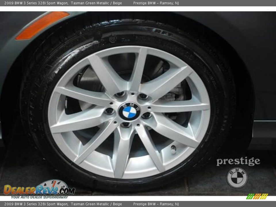 2009 BMW 3 Series 328i Sport Wagon Tasman Green Metallic / Beige Photo #10