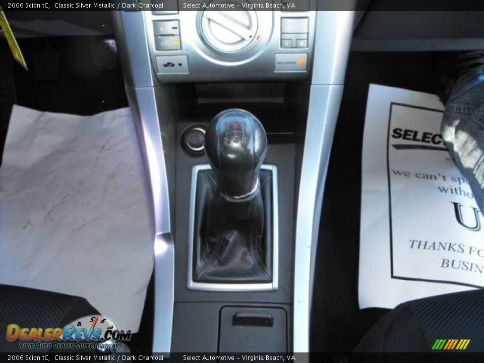 2006 Scion tC Classic Silver Metallic / Dark Charcoal Photo #12