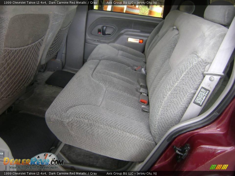 1999 Chevrolet Tahoe LS 4x4 Dark Carmine Red Metallic / Gray Photo #12