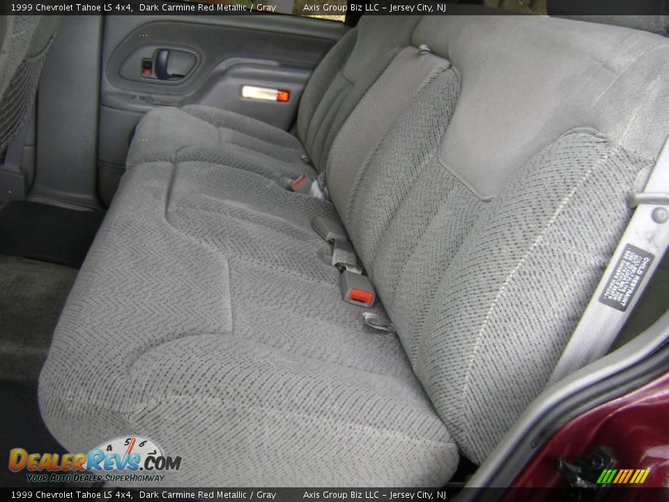 1999 Chevrolet Tahoe LS 4x4 Dark Carmine Red Metallic / Gray Photo #13