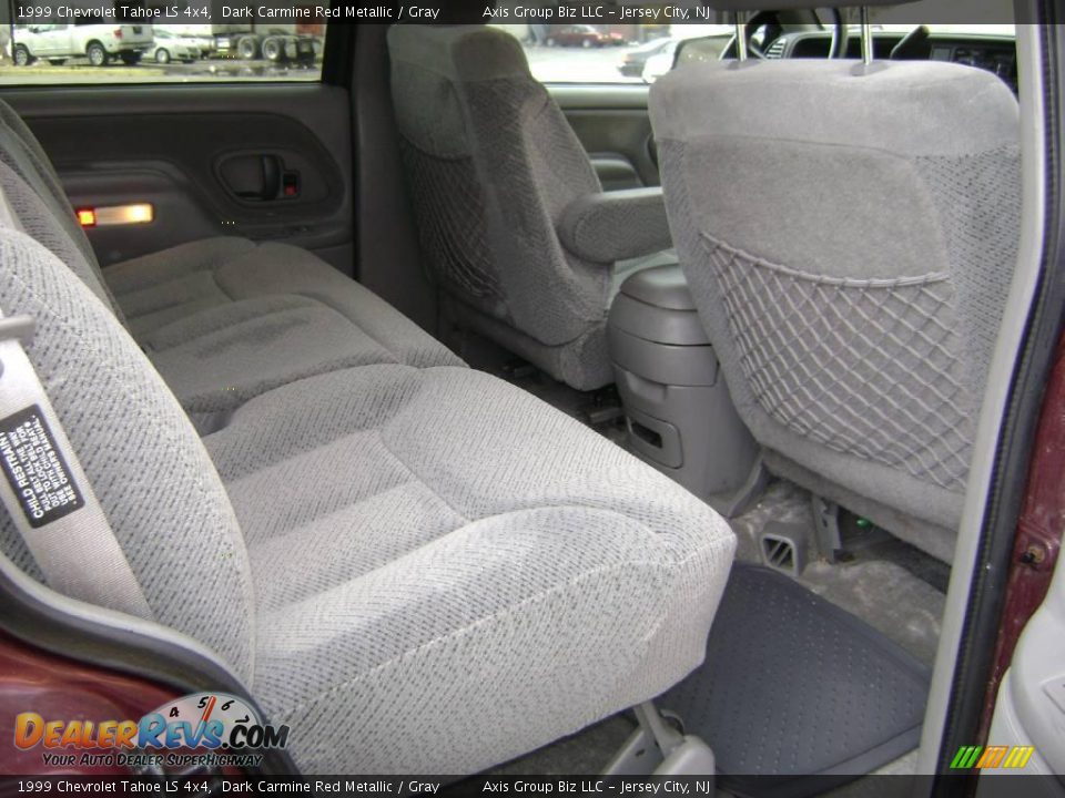 1999 Chevrolet Tahoe LS 4x4 Dark Carmine Red Metallic / Gray Photo #17