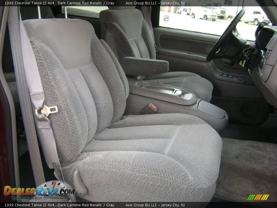 1999 Chevrolet Tahoe LS 4x4 Dark Carmine Red Metallic / Gray Photo #19