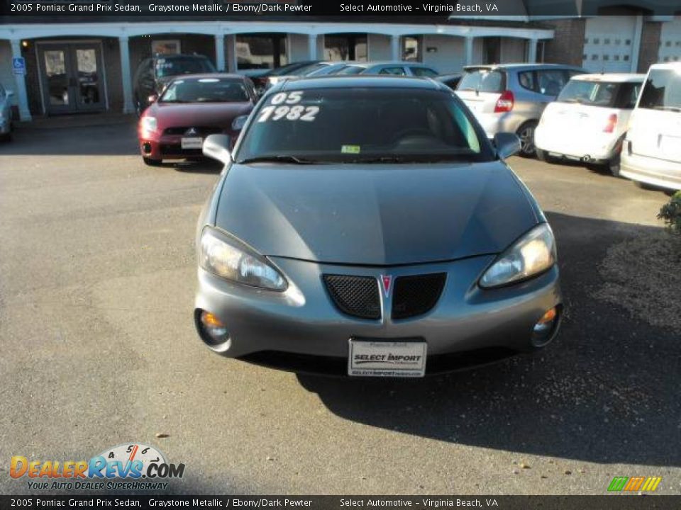 2005 Pontiac Grand Prix Sedan Graystone Metallic / Ebony/Dark Pewter Photo #2