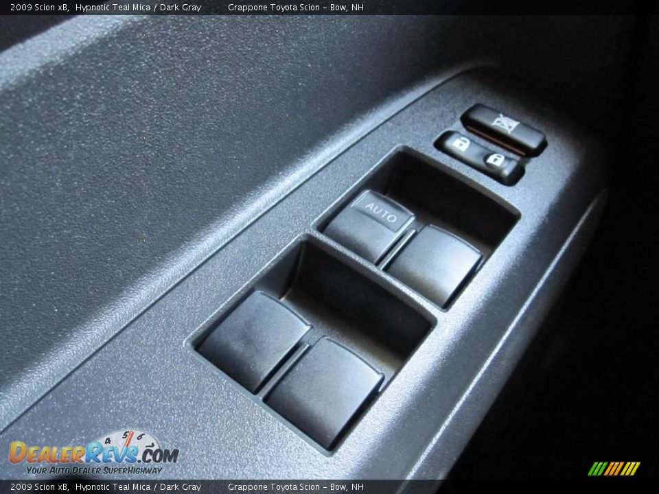 2009 Scion xB Hypnotic Teal Mica / Dark Gray Photo #9