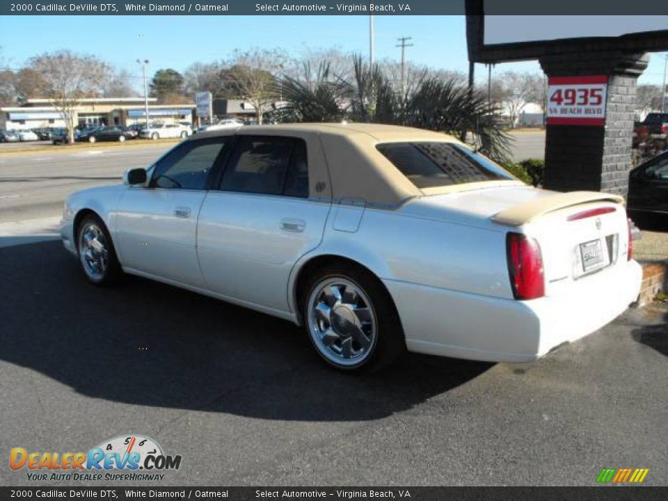 2000 Cadillac DeVille DTS White Diamond / Oatmeal Photo #5