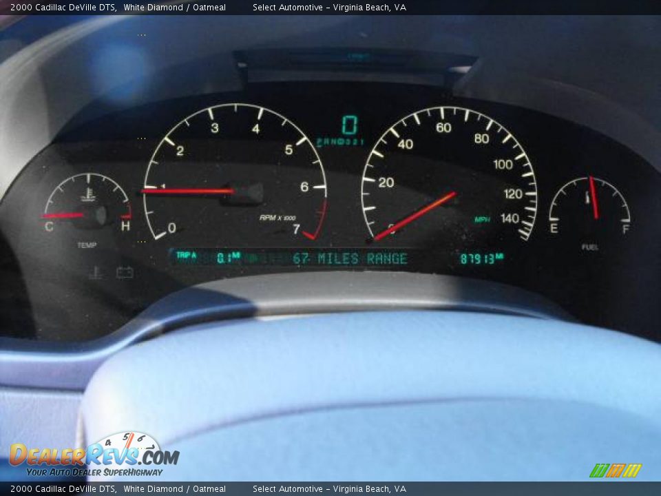 2000 Cadillac DeVille DTS White Diamond / Oatmeal Photo #18
