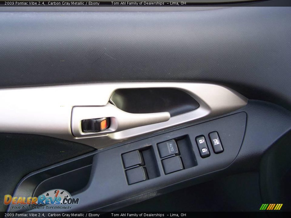 2009 Pontiac Vibe 2.4 Carbon Gray Metallic / Ebony Photo #9