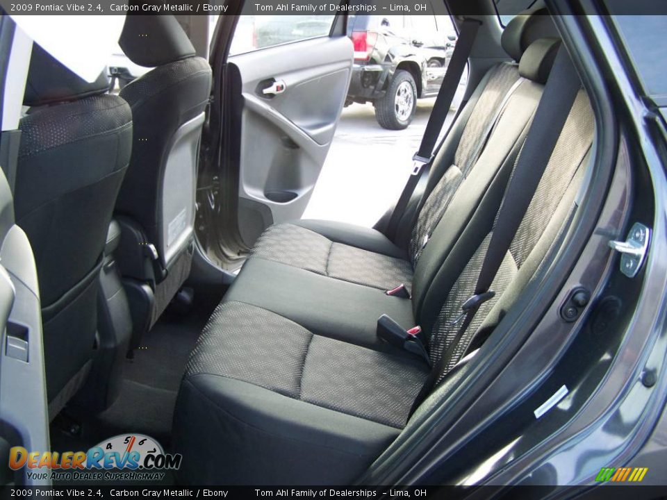 2009 Pontiac Vibe 2.4 Carbon Gray Metallic / Ebony Photo #10