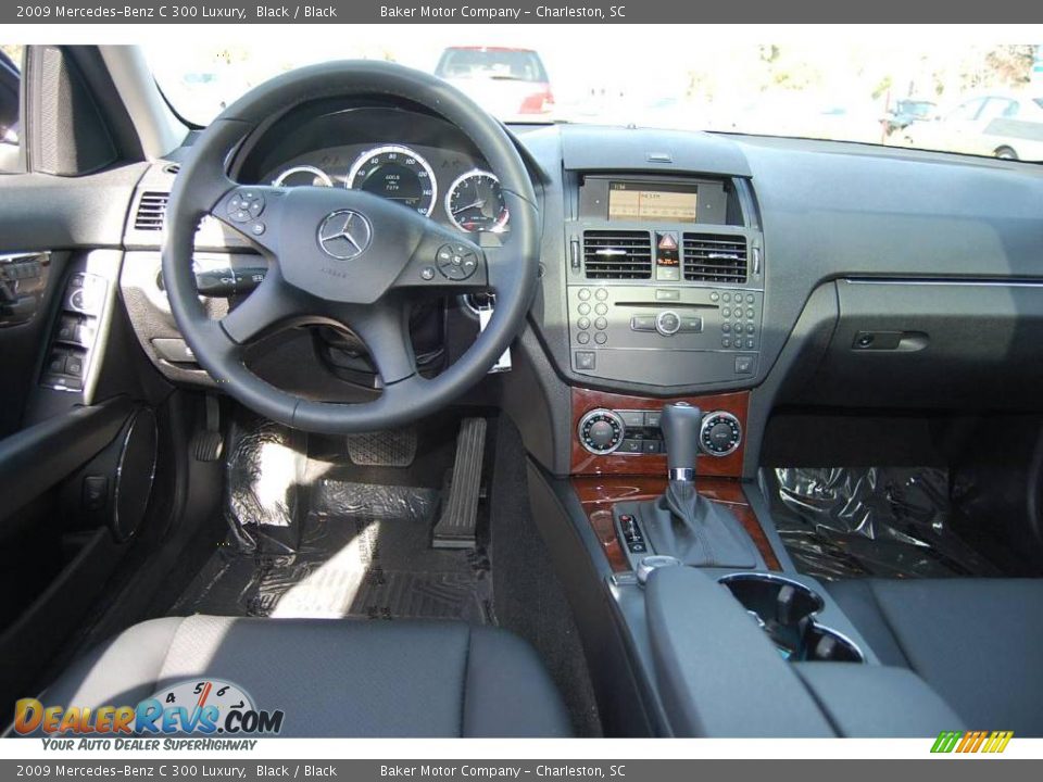 2009 Mercedes-Benz C 300 Luxury Black / Black Photo #3