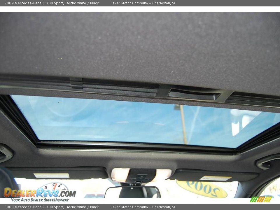 2009 Mercedes-Benz C 300 Sport Arctic White / Black Photo #4