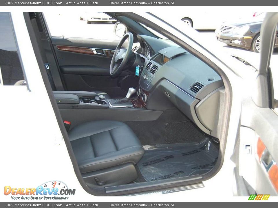 2009 Mercedes-Benz C 300 Sport Arctic White / Black Photo #12