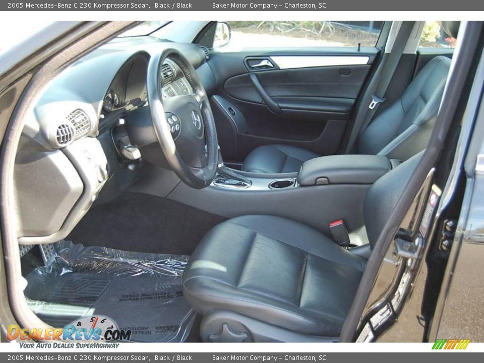 2005 Mercedes-Benz C 230 Kompressor Sedan Black / Black Photo #5