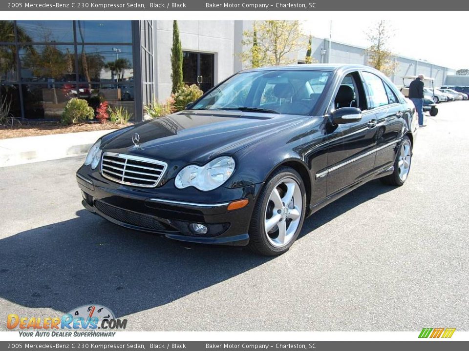 2005 Mercedes-Benz C 230 Kompressor Sedan Black / Black Photo #13