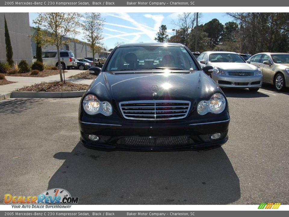 2005 Mercedes-Benz C 230 Kompressor Sedan Black / Black Photo #14