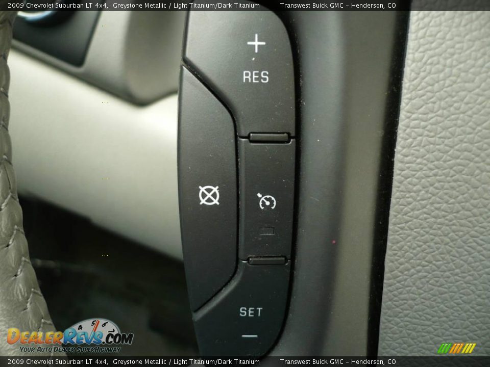 2009 Chevrolet Suburban LT 4x4 Greystone Metallic / Light Titanium/Dark Titanium Photo #15