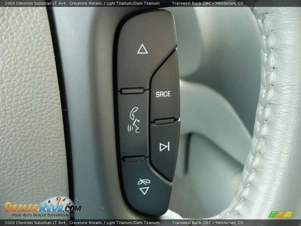 2009 Chevrolet Suburban LT 4x4 Greystone Metallic / Light Titanium/Dark Titanium Photo #16