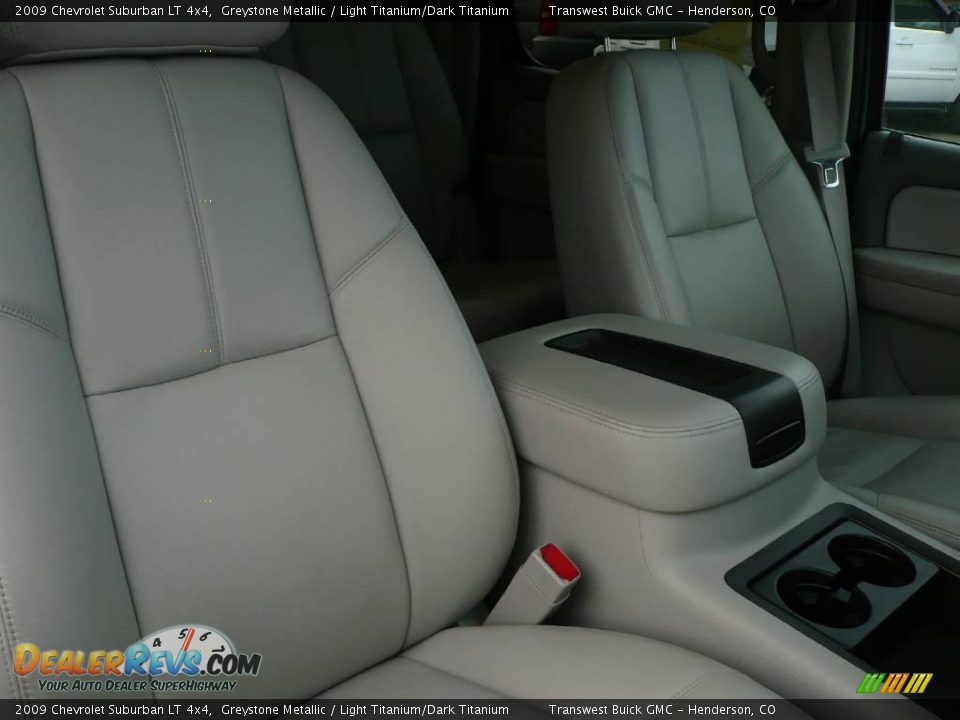 2009 Chevrolet Suburban LT 4x4 Greystone Metallic / Light Titanium/Dark Titanium Photo #20