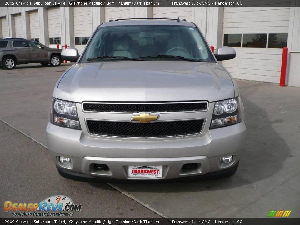 2009 Chevrolet Suburban LT 4x4 Greystone Metallic / Light Titanium/Dark Titanium Photo #2
